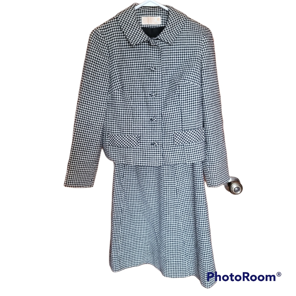 Vintage Pendleton 100% wool houndstooth women's suit.